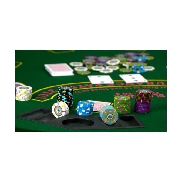 300ct Clay Gaming Chip Set in Carousel A188