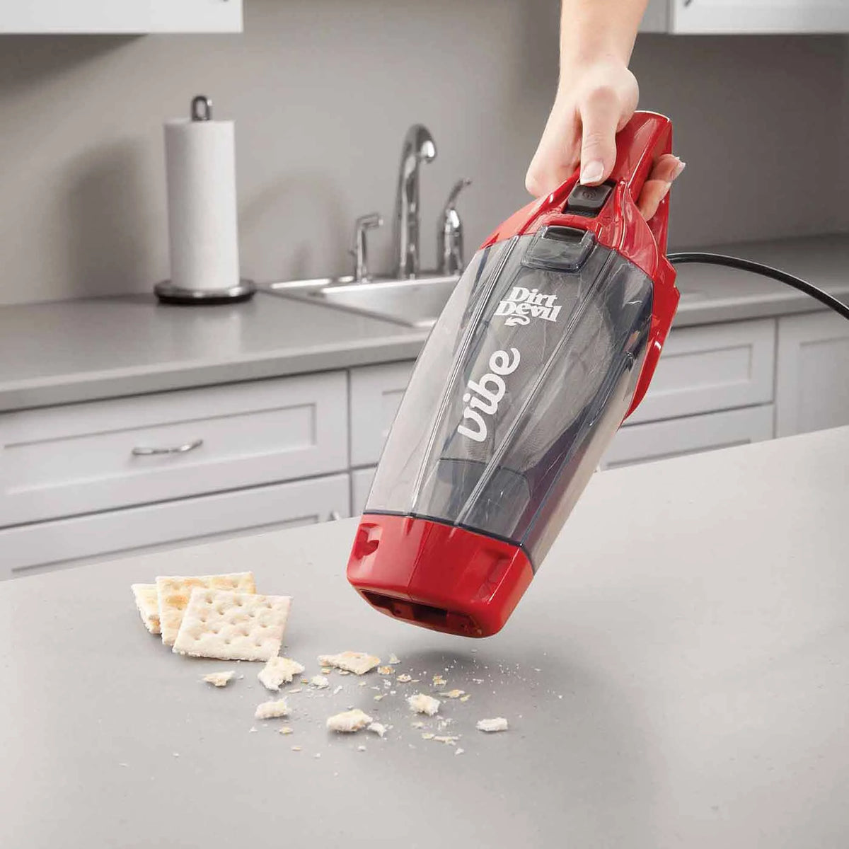 Bagless Stick Vacuum P8232