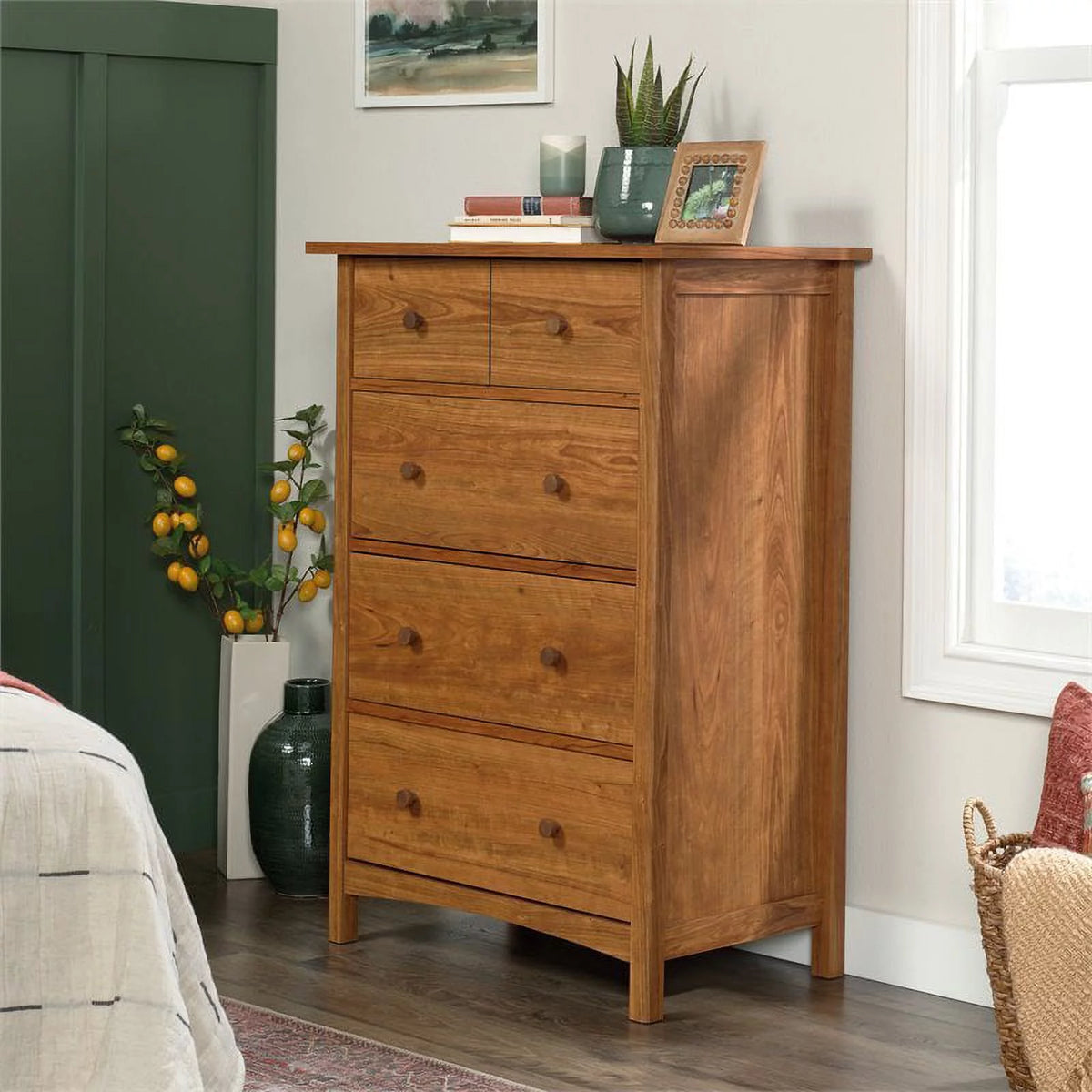 Engineered Wood 4-Drawer Bedroom Chest Y205761