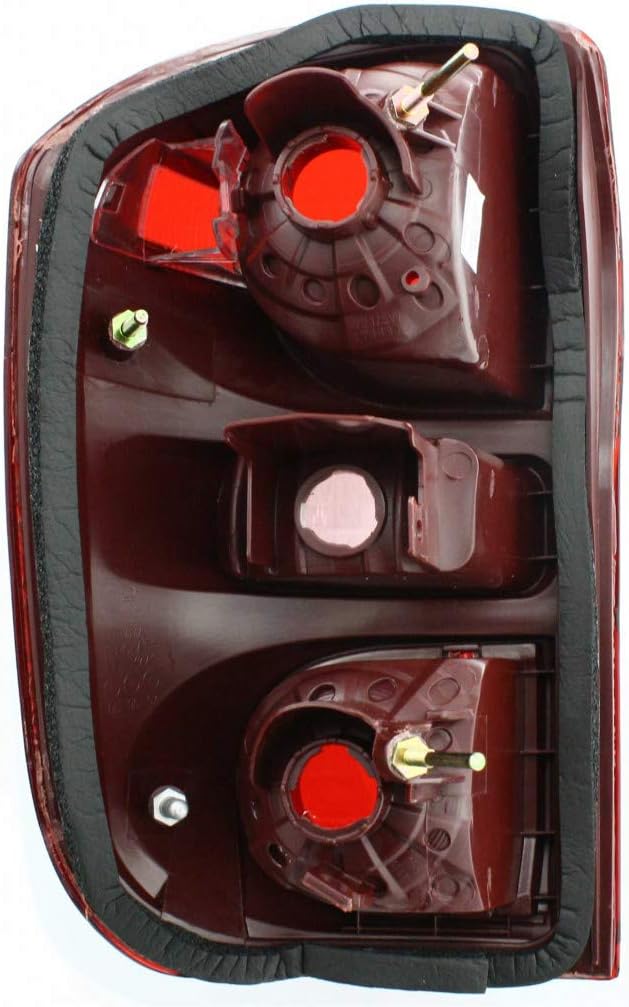Passenger Side Tail Light Assembly R375680