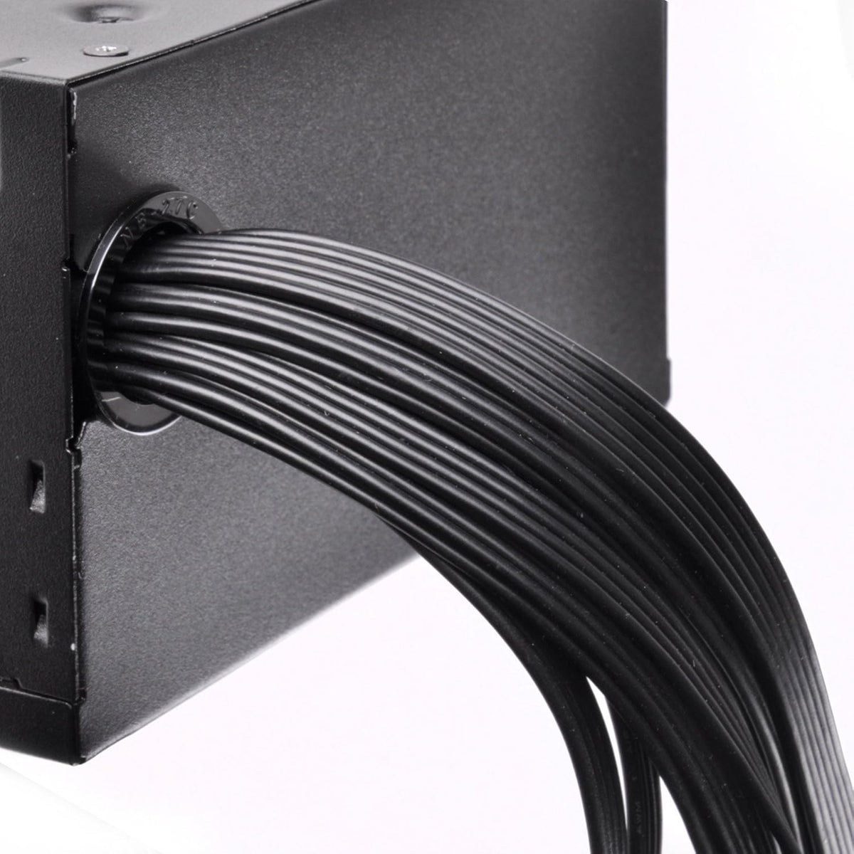 80 Plus Bronze 750 Watt Computer Power Supply with Black Cables B5086