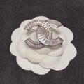 Brooch E7184