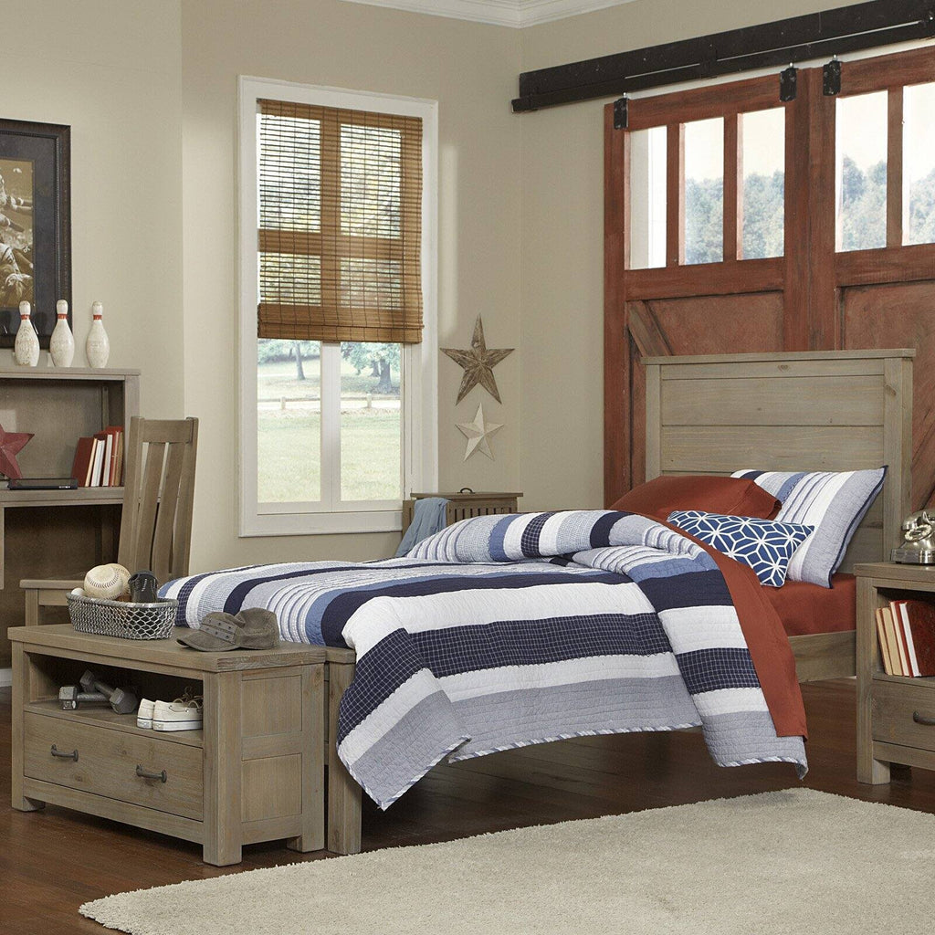 White Full Panel Bed with Trundle F17841