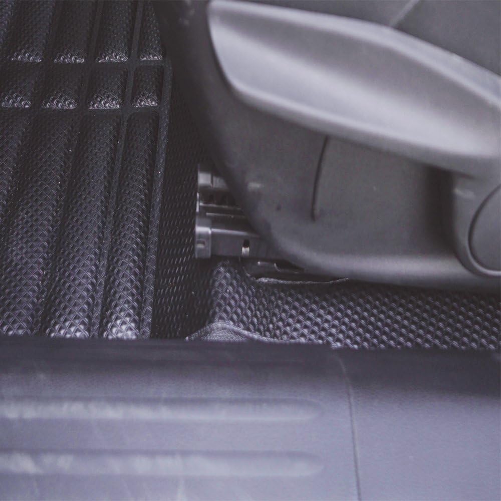 Black Waterproof Car Floor Mats for Toyota RAV4 2019-2022 K625
