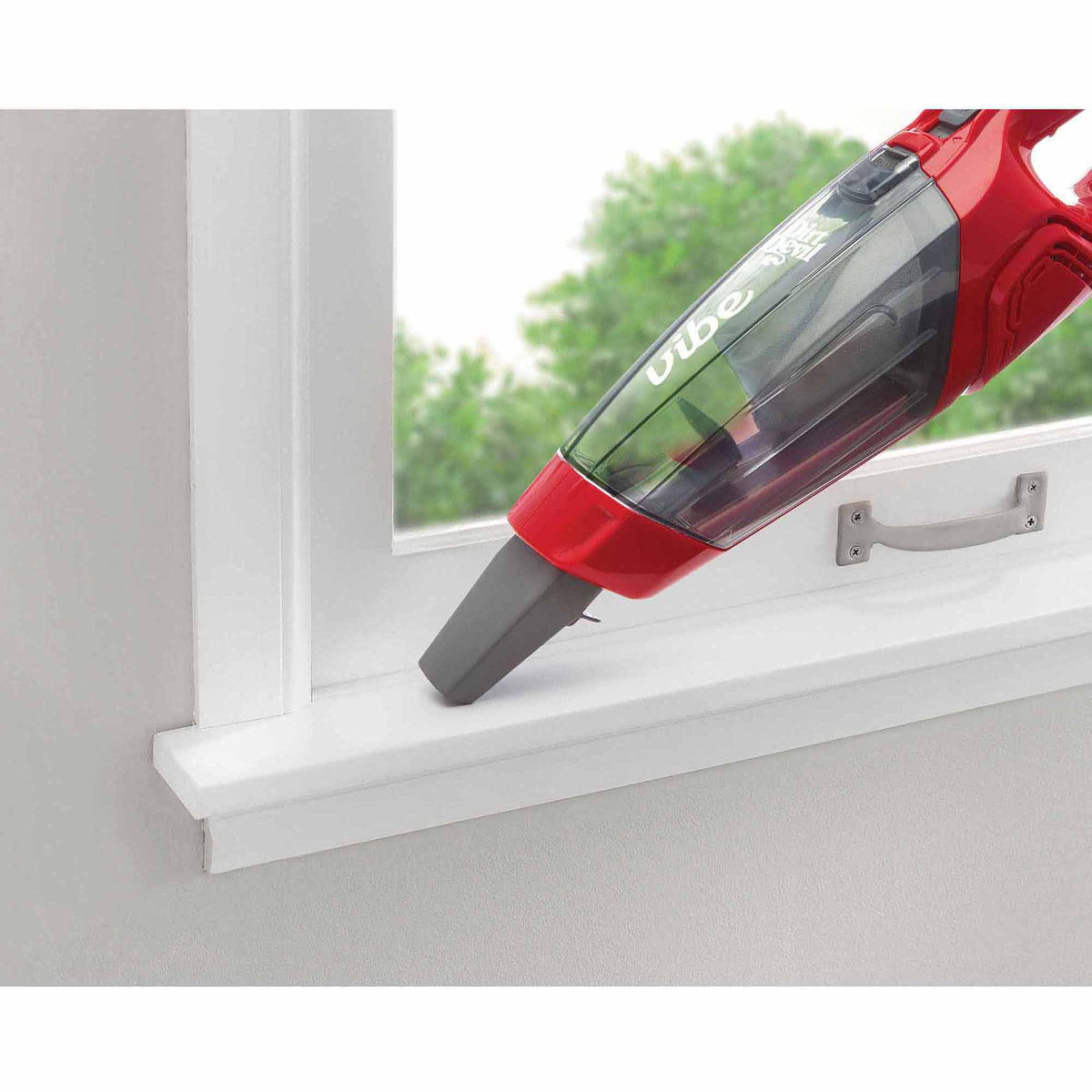 Bagless Stick Vacuum P8232
