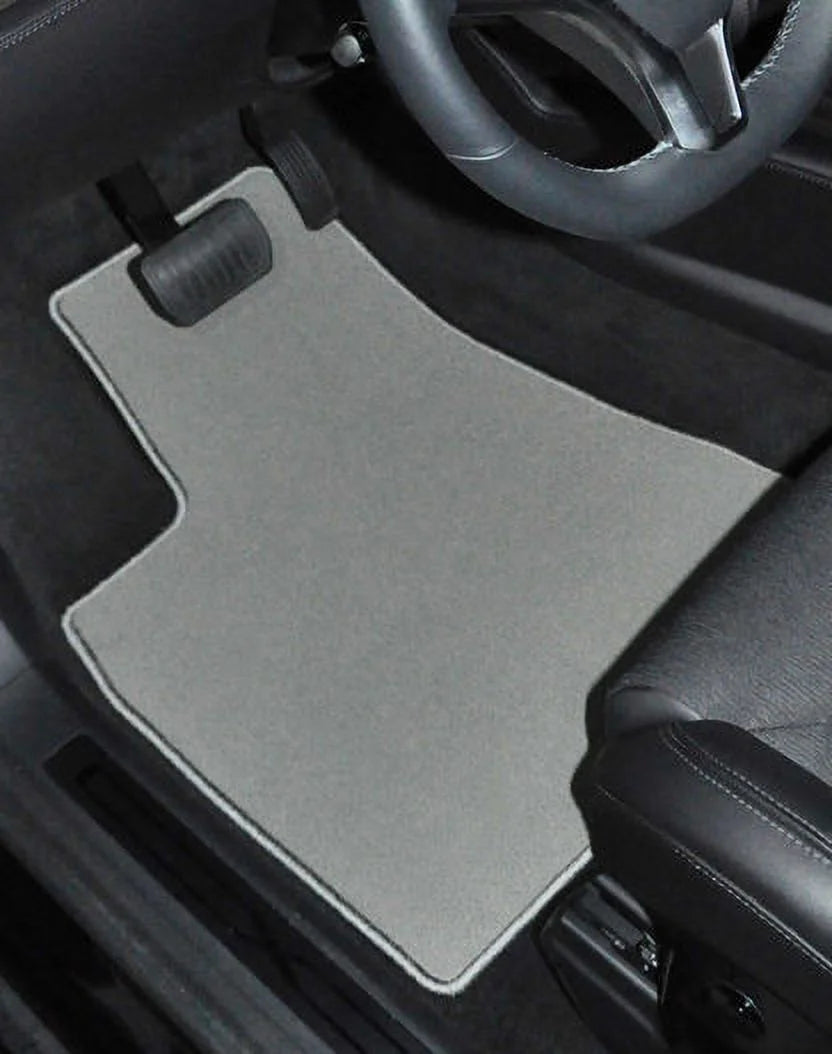 Grey Carpet Car Mats / Floor Mats B997692