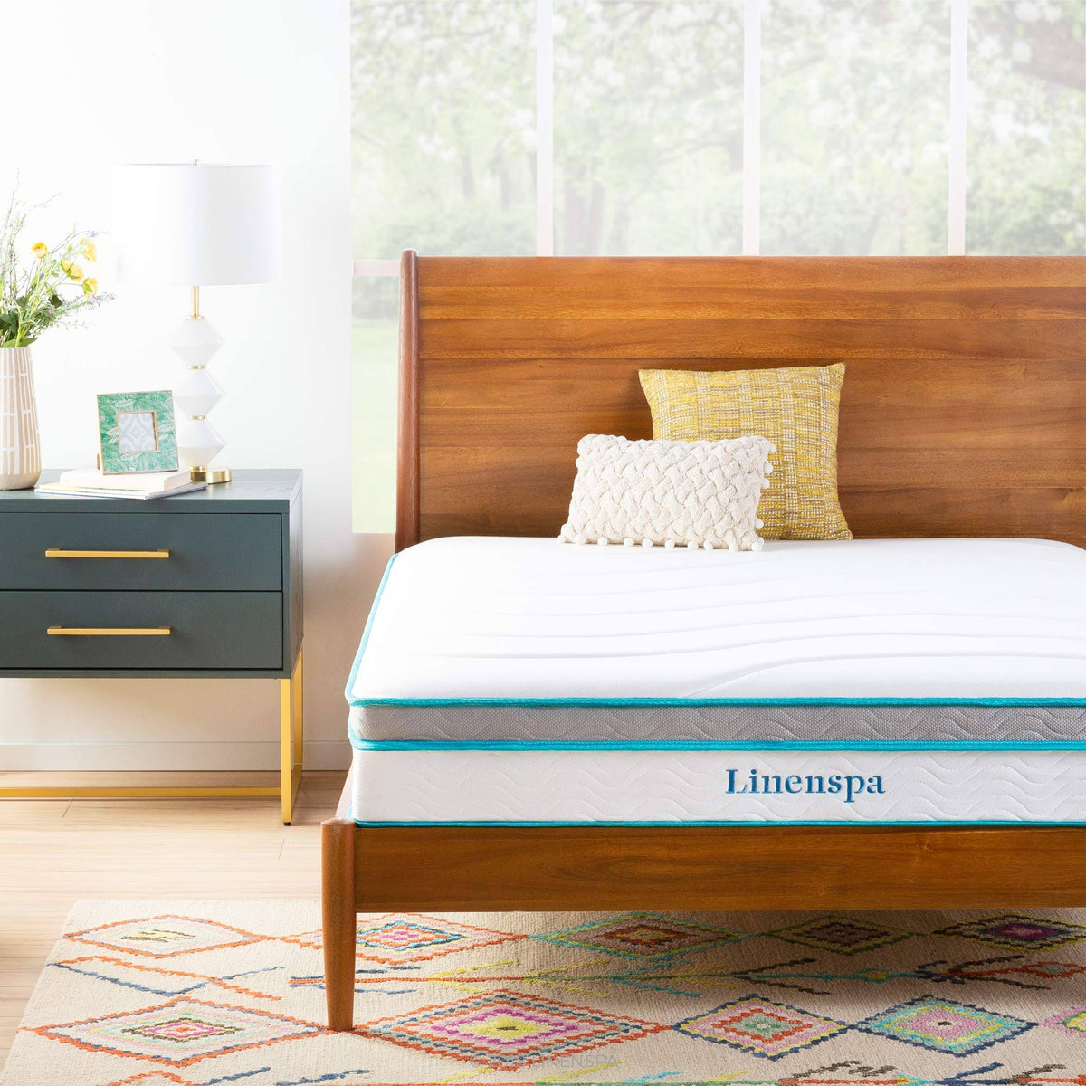 Queen Size Hybrid Mattress O114547
