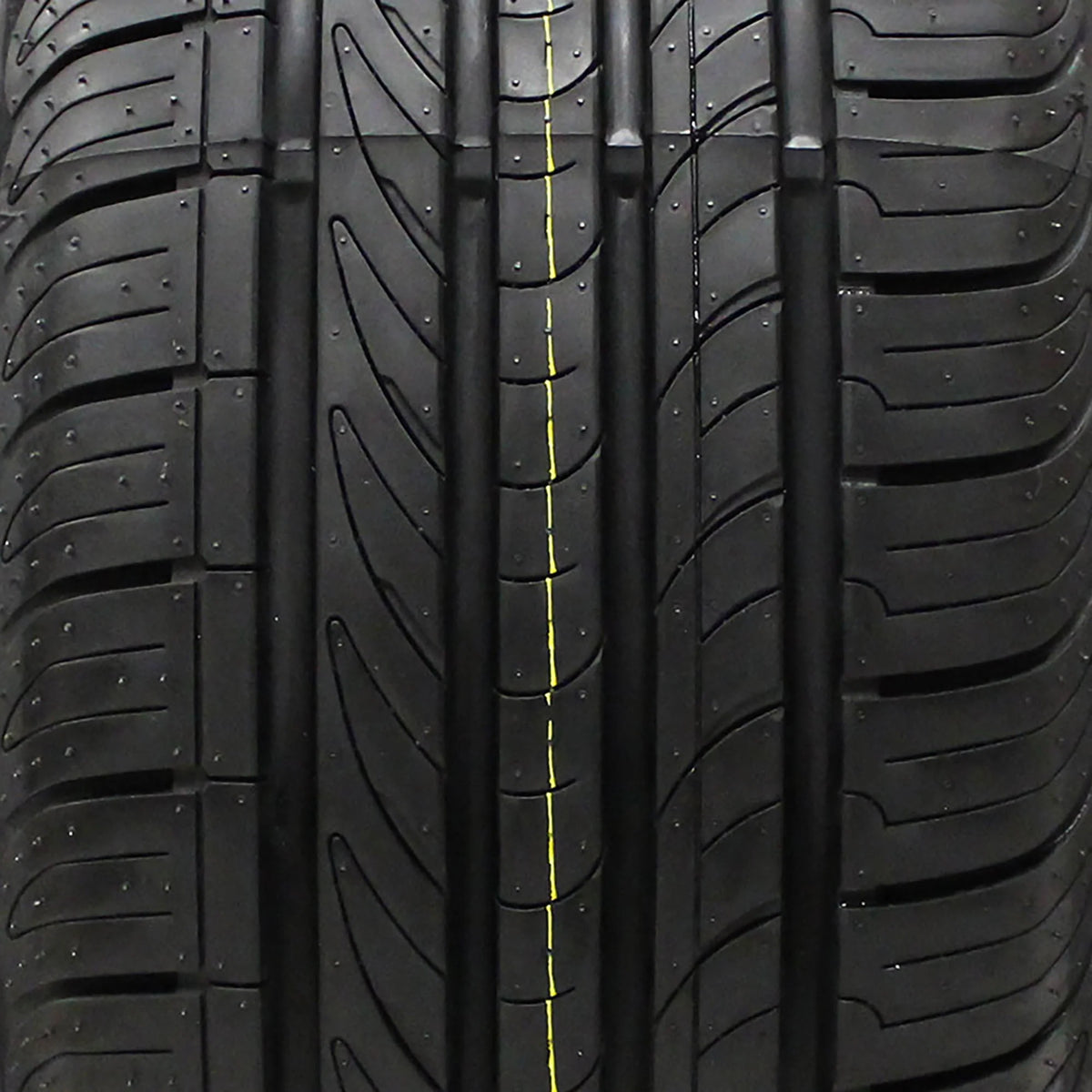 P195/65R15 89H Passenger Tire D281282