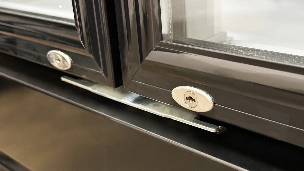 40 inch two glass door refrigerator Y736126